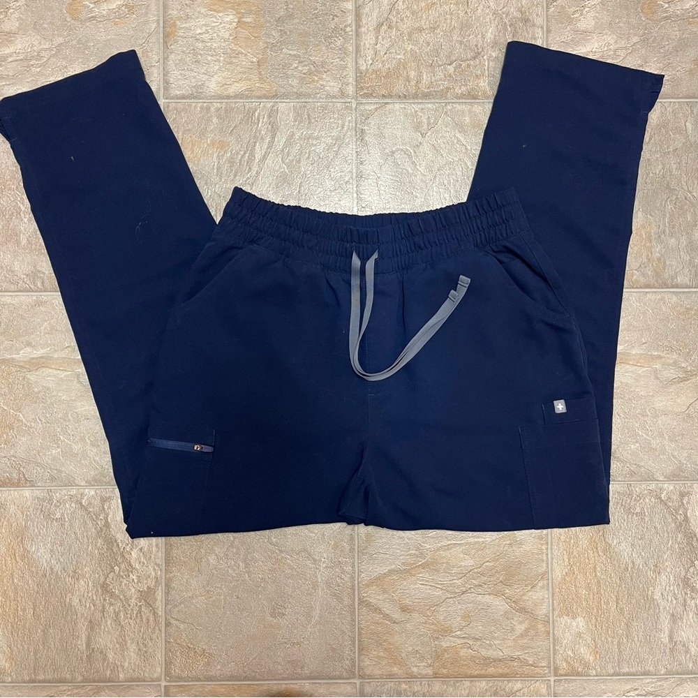 FIGS| Navy scrub bottoms